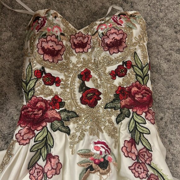 Blondie Nites White Dress size 7 - Picture 1 of 5